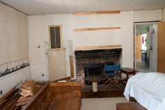 2019-4-23-3  Starting in the fireplace room